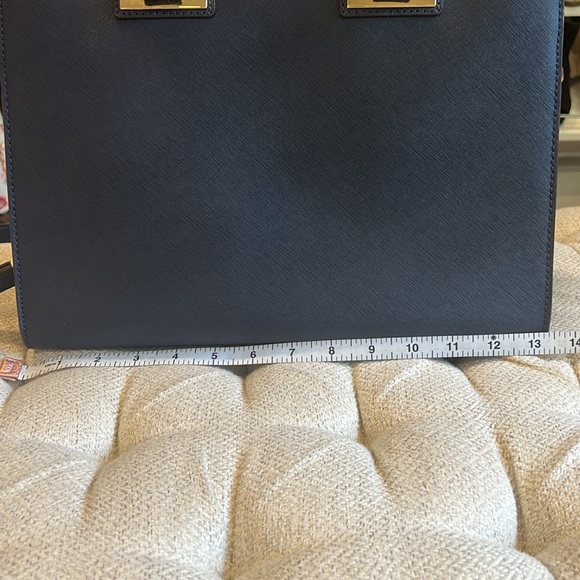 Michael Kors Dark Blue Leather Bag w Adjustable Strap - Picture 11 of 13
